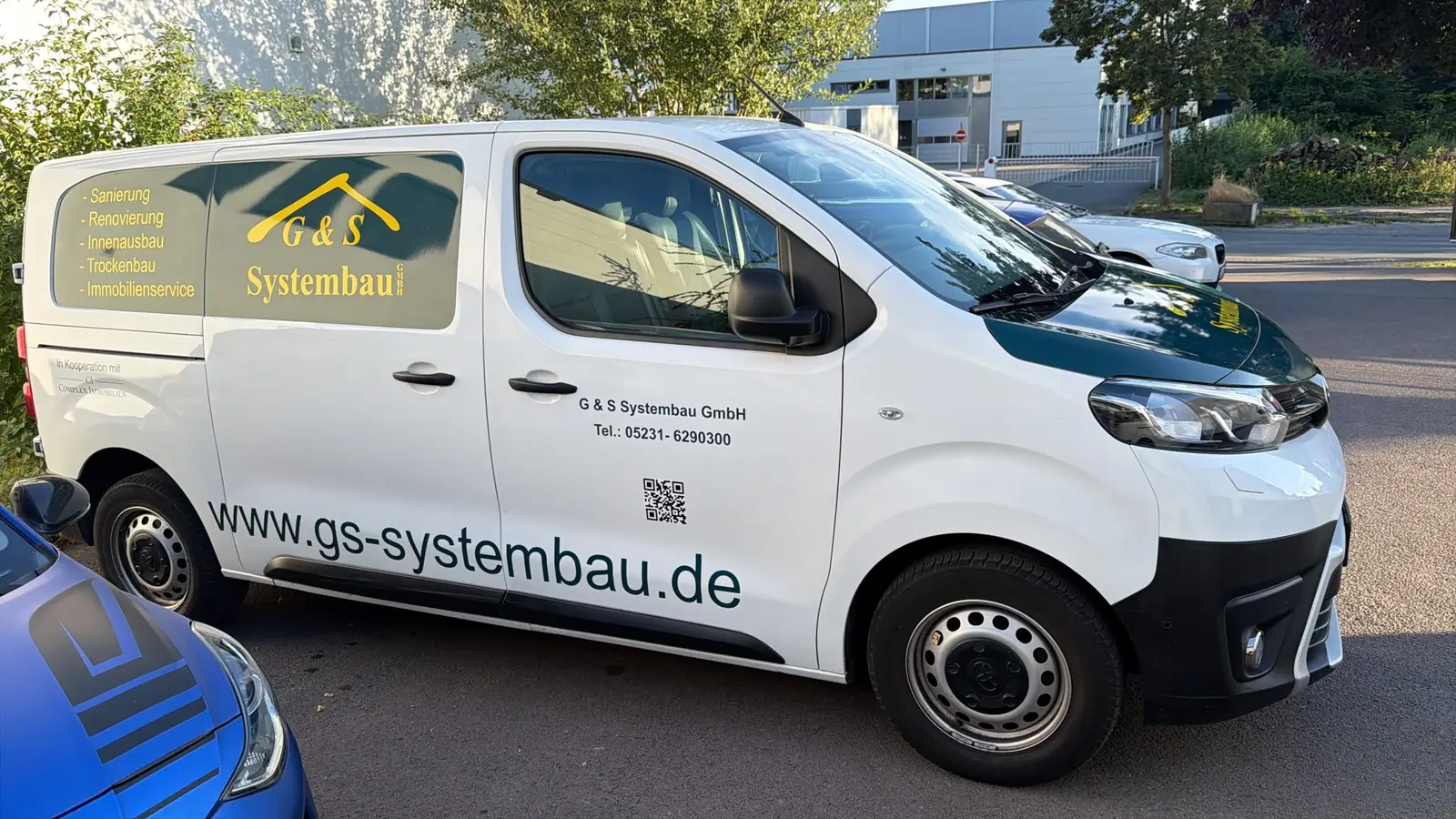 Firmenfahrzeug der G&S Systembau GmbH in Detmold